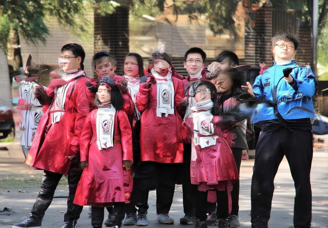  压力测试！年轻的IG队伍能否顶住T1的主场气势？